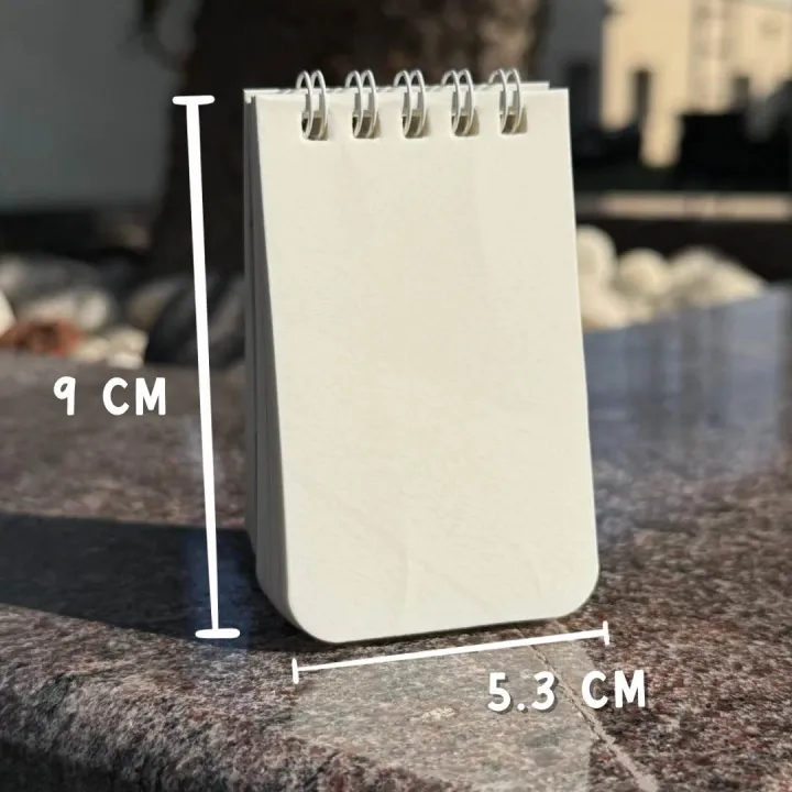 Mini%20Spiral%20Pocket%20Diary%20%E2%80%98Am%20I%20Fat?%E2%80%99%20%E2%80%93%209%20cm%20x%205.3%20cm%20%7C%20Matte%20Card%20Cover%20%7C%2060%20Blank%20Pages%20-%20Image%204