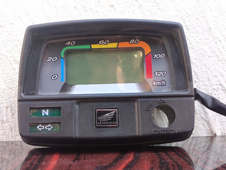 Honda%20CD-70%20Digital%20Meter%20Led%20Lightning%20Display%20Speedometer%20For%20All%2070cc%20Bikes%20-%20Image%202