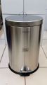 Hydraulic 5 Liter Stainless Steel Plain Pedal Dustbin/Plain Pedal Garbage Bin with Plastic Bucket By R & R (Rawalpindi). 