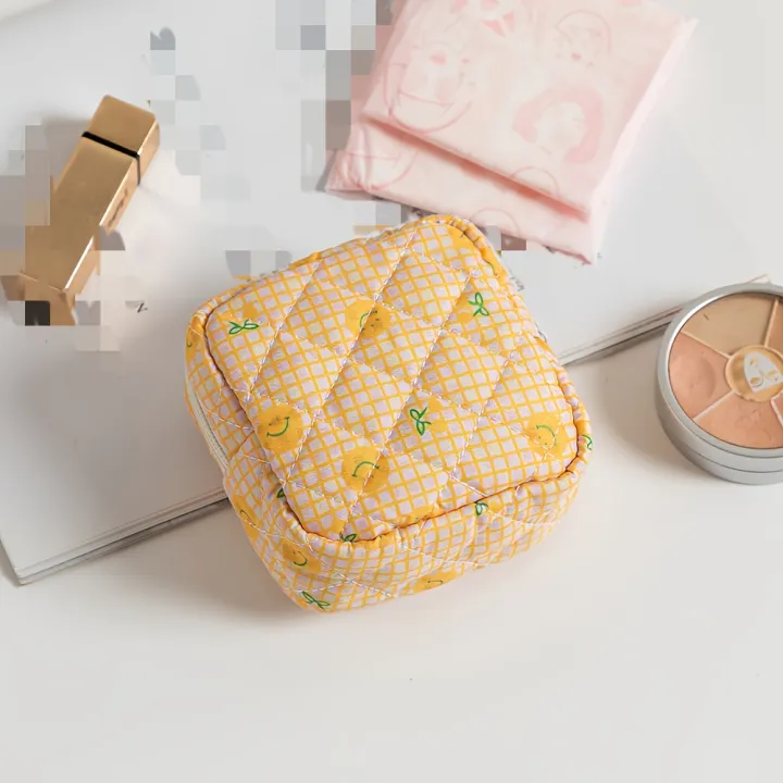 1pc%20Floral%20Sanitary%20Pad%20Storage%20Bag,Quilted,Portable%20Travel%20Bag%20for%20Women's%20Menstrual%20Pad,Coin%20Purse%7CLipstick%20Pocket%7CStorage%20Bag%20sahara%20pad%20-%20Image%206
