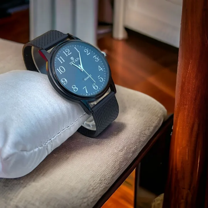 New%20Fashionable%20stainless%20analogue%20Hand%20watches%20for%20men's%20-%20Watch%20-%20Image%204