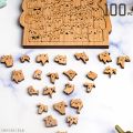 100 Wooden Puzzle Kittens with High Difficulty Level, Perfect for Christmas and Halloween .