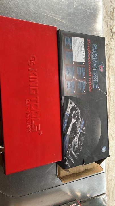 52PCS%20WRENCHET%20WRENCH%20SOCKETS%20TOOL%20KIT%20-%20Image%202