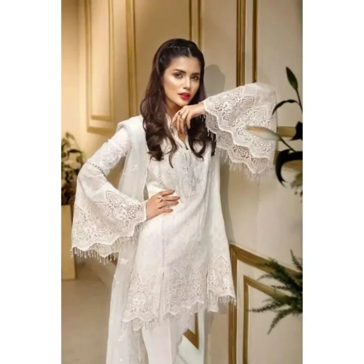 ANYA%20ORGANZA%20EMBROIDERED%20COLLECTION%20-%20Image%202