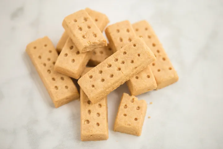 Walkers%20Shortbread%20Fingers%2040g%20-%202%20Fingers%20-%20Image%202
