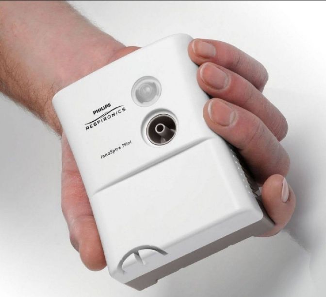 Nebulizer%20Machine%20Mini%20%E2%80%93%20Phillips%20Respironics%20InnoSpire%20Portable%20Compressor%20Nebulizer%20-%20Image%204