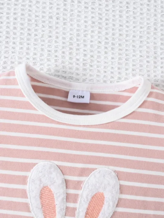 Baby%20Girl%202-Piece%20Outfit%20%7C%20Pink%20Stripe%20Bunny%20T-Shirt%20+%20Denim%20Shorts%20%7C%20Summer%20Cute%20Kids%20Clothing%20Set%20-%20Image%203