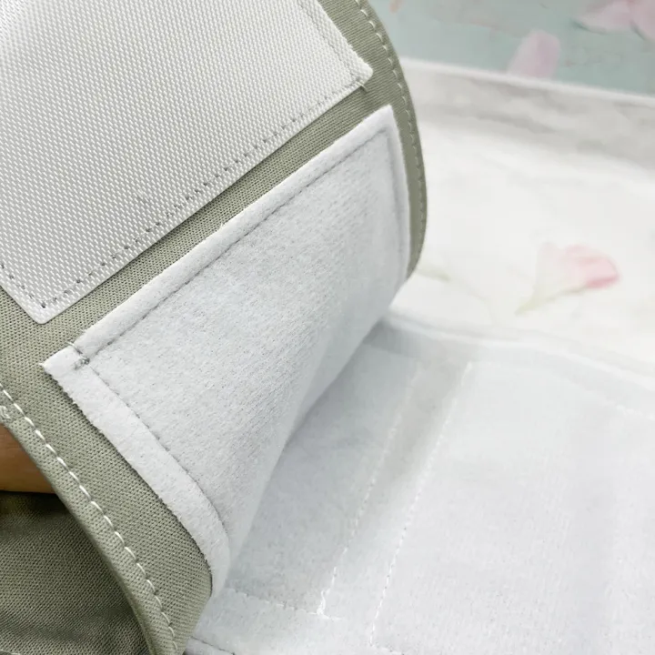 Plus%20Size%20Reusable%20Adult%20Diapers,%20Soft%20Elderly%20Incontinence%20Underwear,%20Washable%20Cloth%20Diaper%20for%20Men%20and%20Women%20Without%20Insert%20-%20Image%204