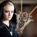 Women Cosplay Necklace Props Movie Twilight Theme Rosalie Same Design New Moon Crest Volturi Charms Necklaces Jewelry Part Acces. 
