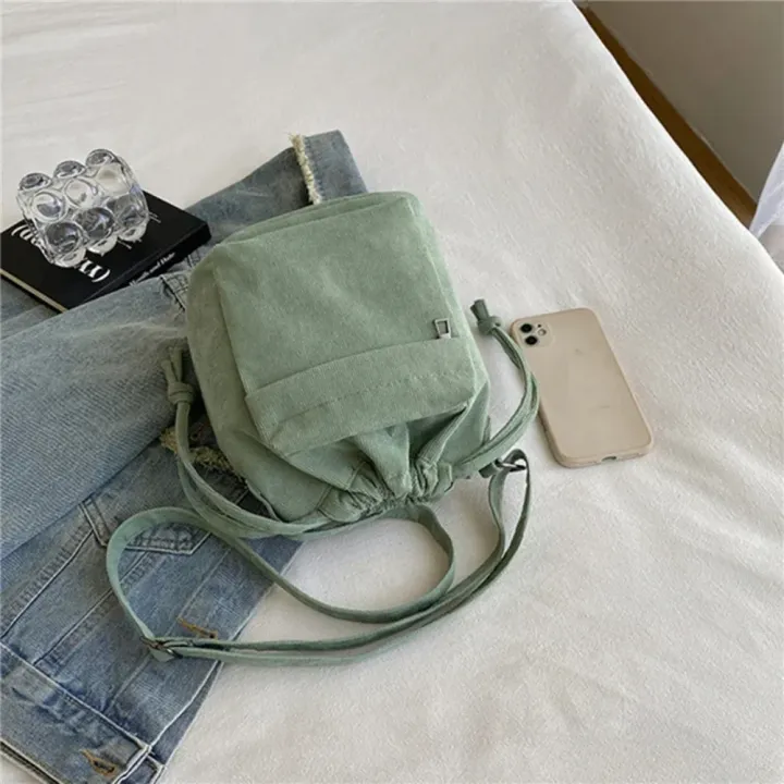 2025%20New%20Women%20Bag%20Middle%20Shoulder%20Bag%20Korean%20Style%20Drawstring%20Bucket%20Bag%20Casual%20Light%20Youth%20Crossbody%20Bag%20Whole%20Sale%20-%20Image%203
