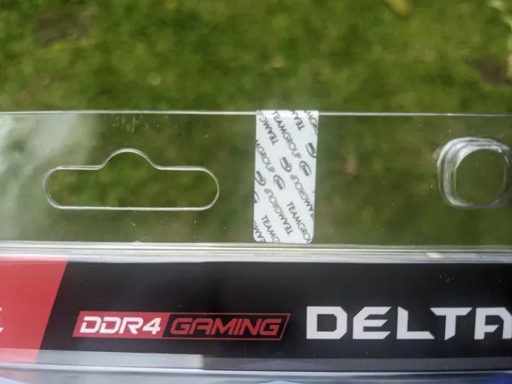 T-Force%20Delta%20DDR4%20Gaming%20RGB%20Ram%20-%20Image%206