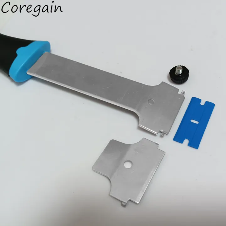 Long-handled%20metal%20cleaning%20tool;%20Steel%20plastic%20blade;%20Sticker%20remover;%20Car%20window%20cleaning.%20-%20Image%205