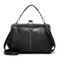 Shoulder Bags Women Retro Frame Purses Girls Crossbody Messenger Bag Small handbags for Phone Party Faux Oil Leather Clip Bag.