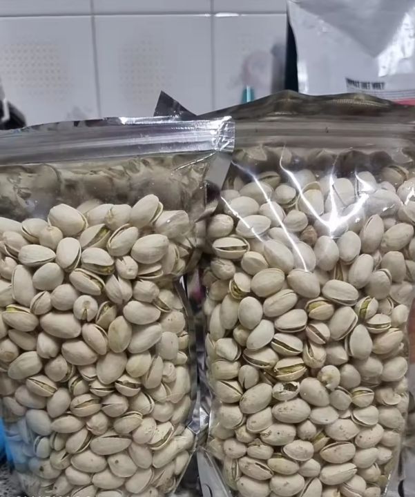 100g%20Mix%20Nuts%20-%20Almonds,%20Cashews,%20Pistachios%20&%20Walnuts,Fresh%20Roasted%20Nuts%20Mix%20-%20Tasty,%20Fresh%20&%20Healthy%20-%20Image%203