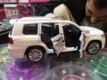 Toyota VX-R V8 Land Cruiser 1:24 XLG M923V DieCast Metal Pakistani Model Cars Collectable Alloy Luxury Toy Car 7 inch White Black die-cast vxr. 