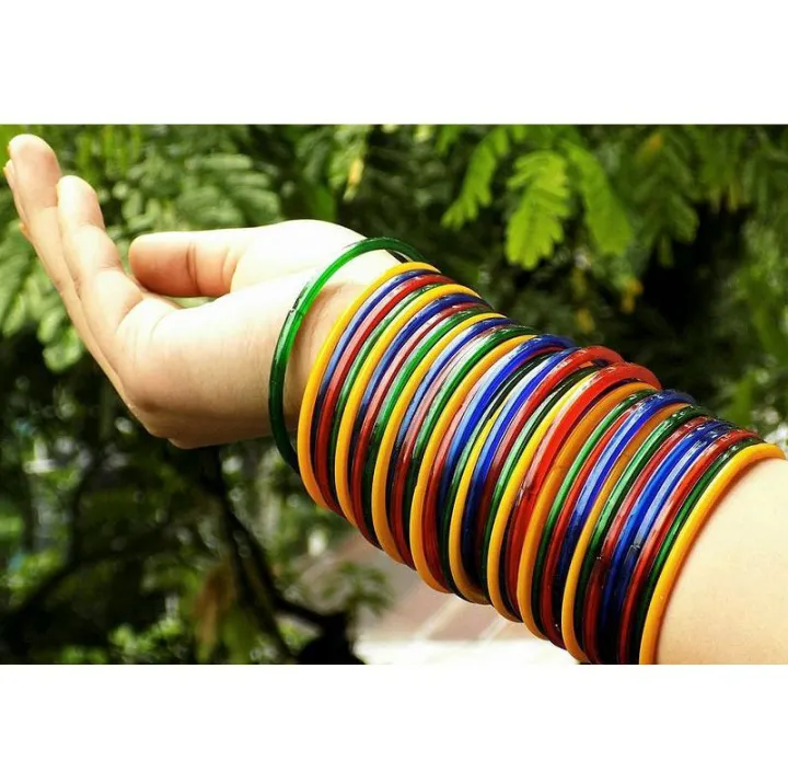 Glass%20churi%20-%2024%20pieces%20-%20Image%202