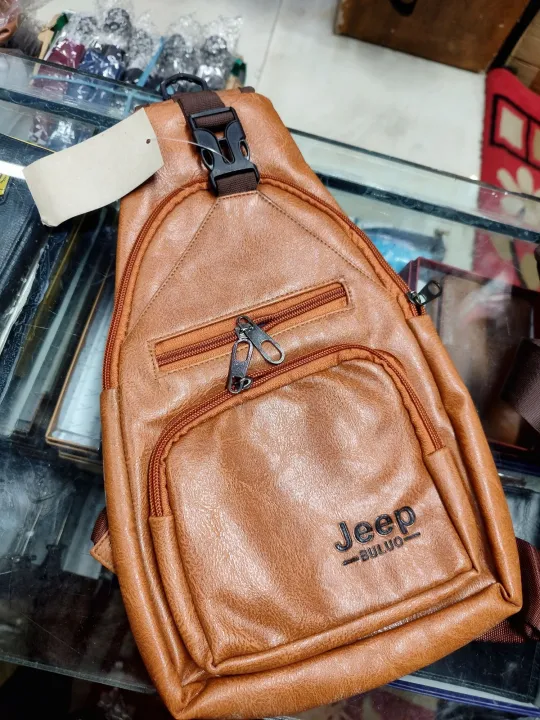 artificial%20crossbody%20bag%20for%20men%20-%20Image%204
