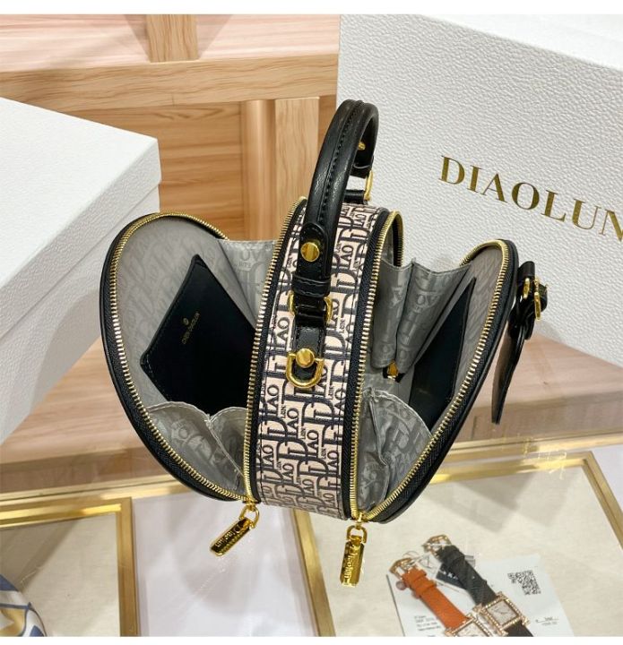 Chen%20DiaoLun%20half%20round%20bag%20women%20bag%20teenagers%20-%20Image%205