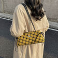 New Retro American Style Crossbody Bag Women's Handbag Fashionable Handheld Bag Casual Single Shoulder Bag Simple Style Handbag. 