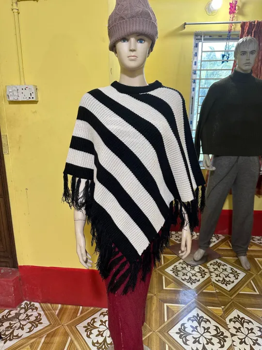 Fashion%20younger%20girls%20Poncho%20Round%20neck%20tops%20-%20Image%203