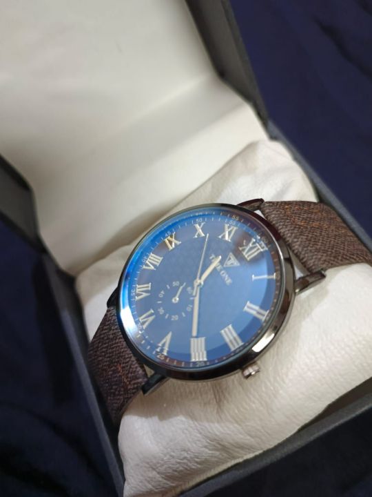 Classic%20Watch%20for%20Men%20-%20Image%202