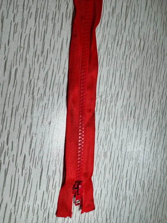Different%20colours%20Plastic%20Zipper%20for%20Craft%2025-inch%20and%2028%20inch%20zipper%20for%20jackets,%20coats,%20and%20bags;%20perfect%20for%20various%20sewing%20needs%20-%20Image%209