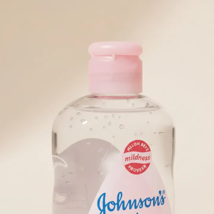 Johnsons%20Baby%20Care%20Oil%20Dermatologically%20Tested%20Care%20Mild%20Tear%20Free%20Formula%20Soft%20and%20Nourishing%20Formula%20-%20Image%203