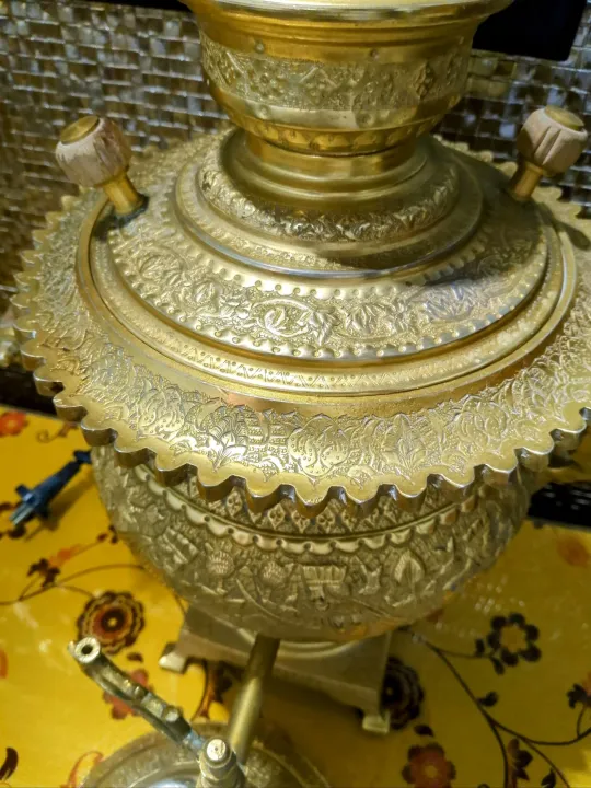 Authentic%20Persian%20Samovar,%2050%20Years%20Old.%20Genuine%20Elephant%20Tusk%20on%20Small%20Kettle's%20Handle.%20Original%20Electric%20Persian%20Samovar%20with%20Gold%20Finish.%20-%20Image%202