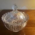 1 piece candy (sugar) pot with lid,for use nimko,biscuits,sugar,etc, clear shesha clear glass. 