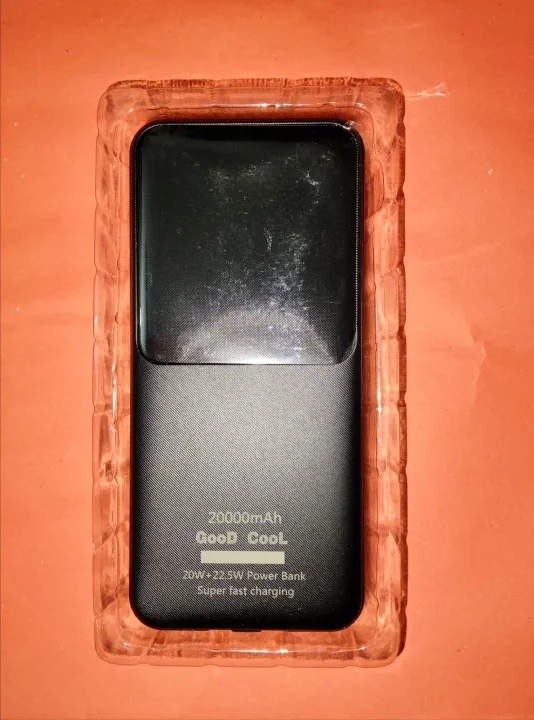 20000mAh%20Fast%20Charging%20Power%20Bank%20with%20Built-in%20Cable%20%7C%20USB-C%20Output%20%7C%20Intelligent%20Charging%20-%20Image%206