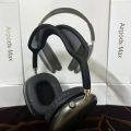 AirPods Max Apple Wireless Bluetooth Headphones with Case. 