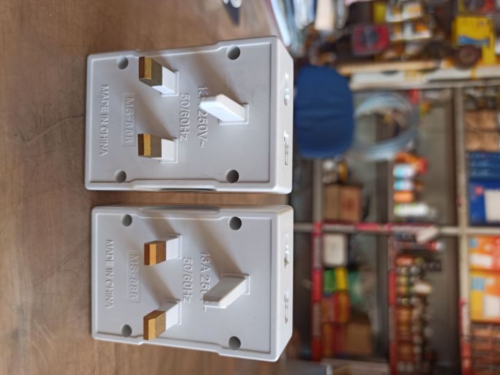 Multiplug%2013A%20(1pcs)%20/%20Multi%20Socket%2013A%20/%20Square%20Type%20Wall%20Socket%20-%20Image%203