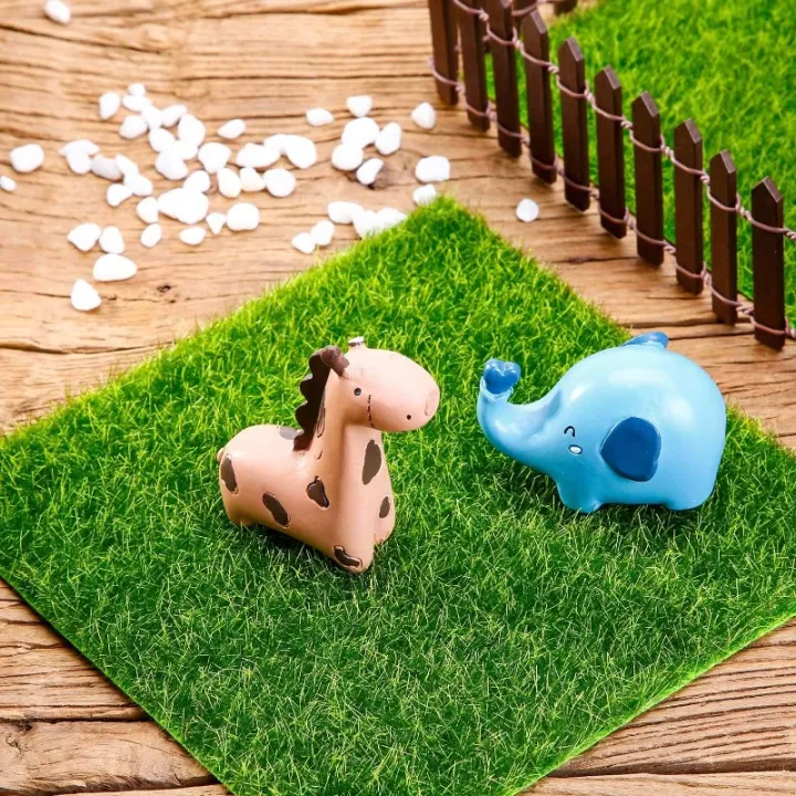 1-4%20Packs%2015x15cm%20Dollhouse%20Miniature%20Grass%20Pad%20Simulation%20Lawn%20for%20Micro%20Landscape%20DIY%20Model%20Accessories%20-%20Image%202