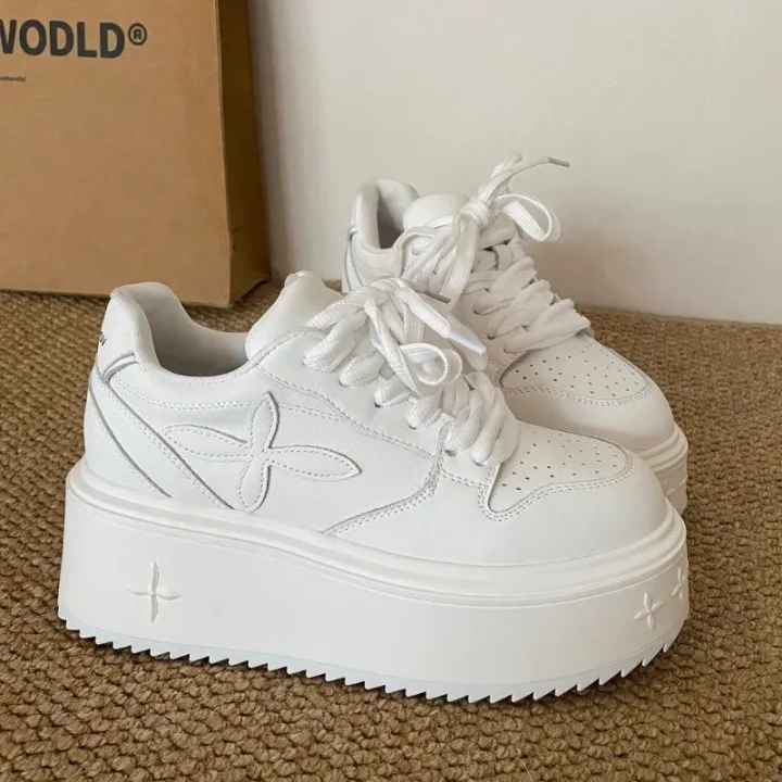 Women's%20Sneakers%20Spring%20Autumn%20Fashionable%20Casual%20Thick%20Soled%20Shoes%20Comfortable%20Height-increasing%20Platform%20Soles%20for%20Women%20-%20Image%202