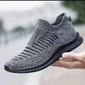2024 Fashion Summer Shoes Men Casual Shoes Mesh outdoor Breathable Slip-on Flats Men Sneakers Comfortable Water Loafers Zapatillas. 
