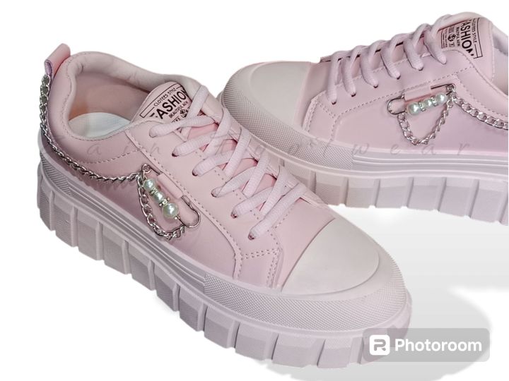 Women's chunky Sole Fashion sneakers Girls Chain high Sole joggers