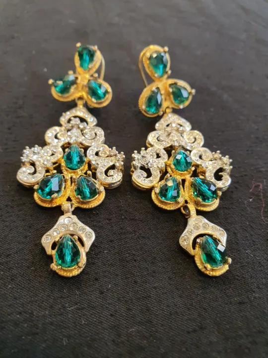 Golden%20Zinc%20Earrings%20-%20Image%204