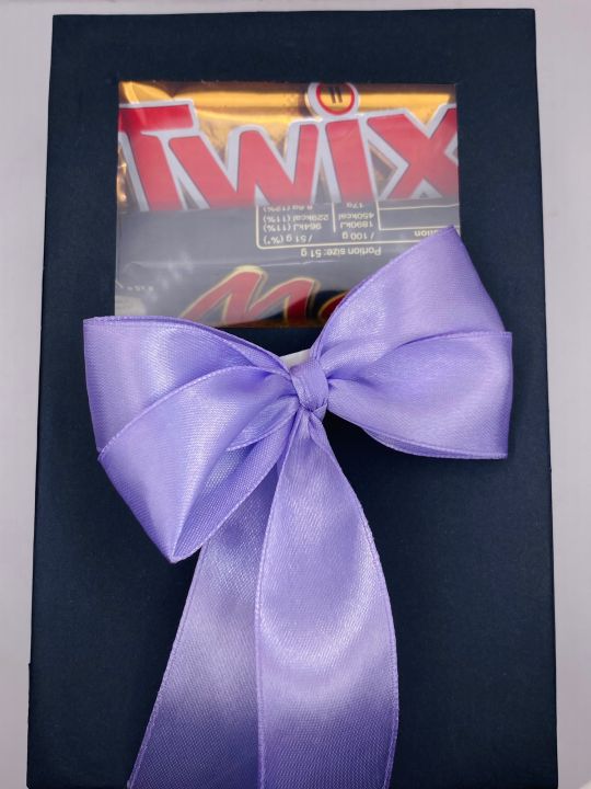 Chocolate%20Gift%20Box%20Birthday%20Party%20Anniversary%20Ferrero%20Twix%20Mars%20Snickers%20-%20Image%203