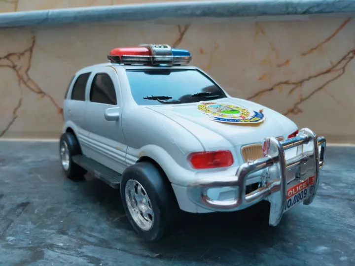 Jumbo%20Police%20Jeep%20Toy%20with%20Lighting%20and%20Music%20Battery%20Operated%20-%20Image%203