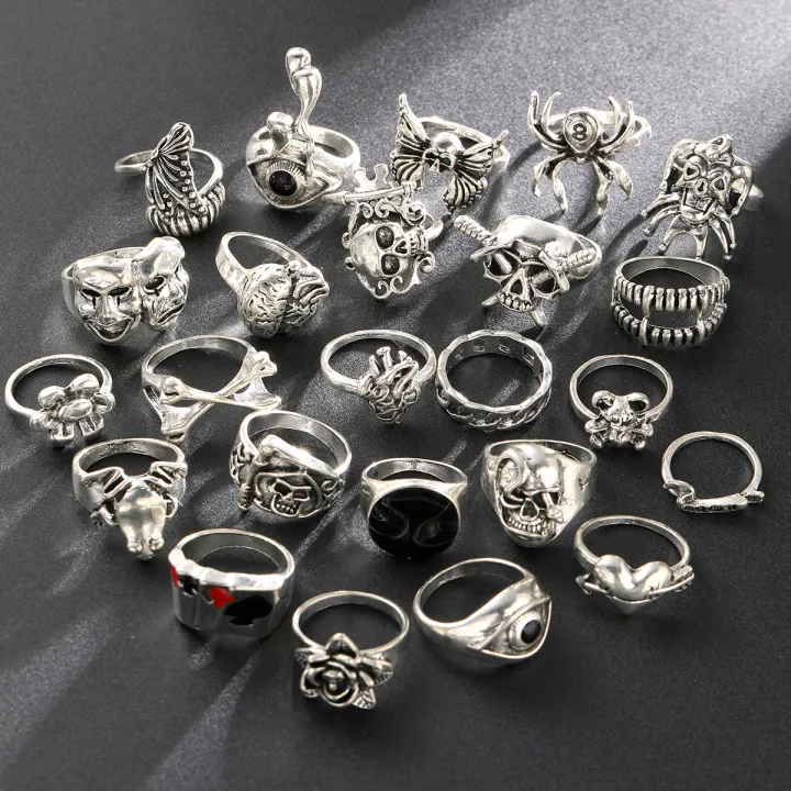 24%20Pcs%20Gothic%20Skeleton%20Unisex%20Ring%20Set%20Punk%20Grunge%20Butterfly%20Frog%20Woman%20Man%20Jewelry%20Hip%20Hop%20Party%20Street%20Ring%20Accessories%20%20-%20Image%202