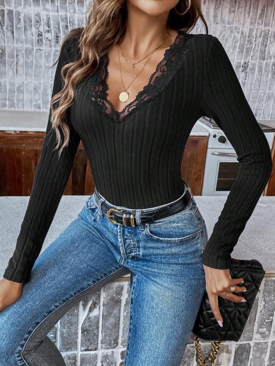 Triangle%20Onesie%20Women%20European%20and%20American%20Fashion%20With%20Lace%20Edge%20Deep%20V-neck%20Long%20Sleeve%20Slim%20Mid-length%20Base%20T-shirt%20-%20Image%206