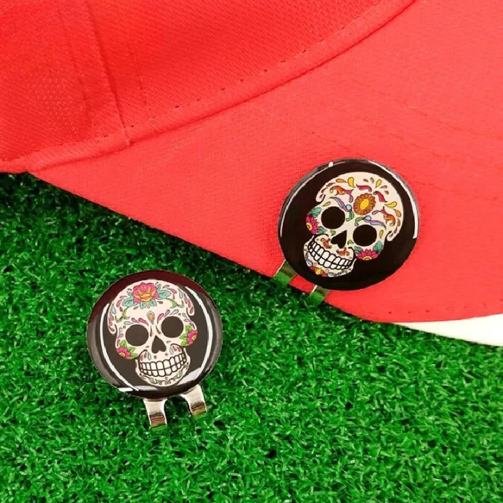 Golf%20Hat%20Clip%20Round%20Ball%20Marker%20Metal%20Badge%20Green%20Position%20Marking%20Tool%20for%20Golf%20Course%20Practice%20and%20Training%20Accessory%20-%20Image%204