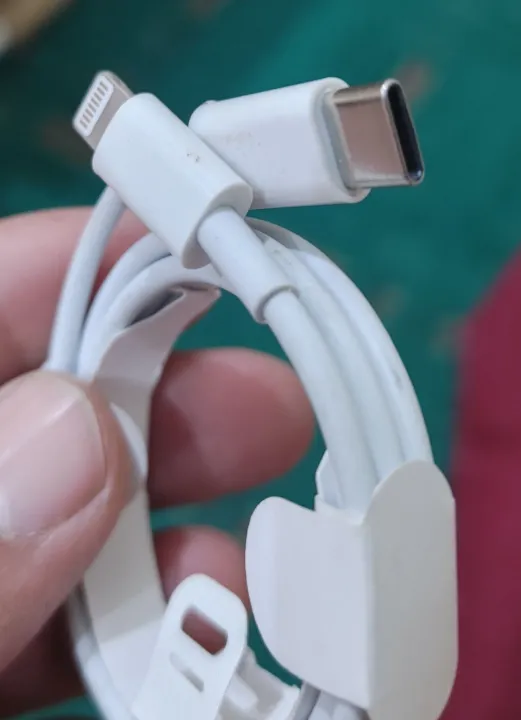 PD%20to%20iPhone%20Fast%20Charging%20Cable%20Type%20C%20to%20Lightning%20High%20Quality%20Data%20Sync%20Cable%20with%20480Mbps%20Transfer%20Speed%20-%20Image%205