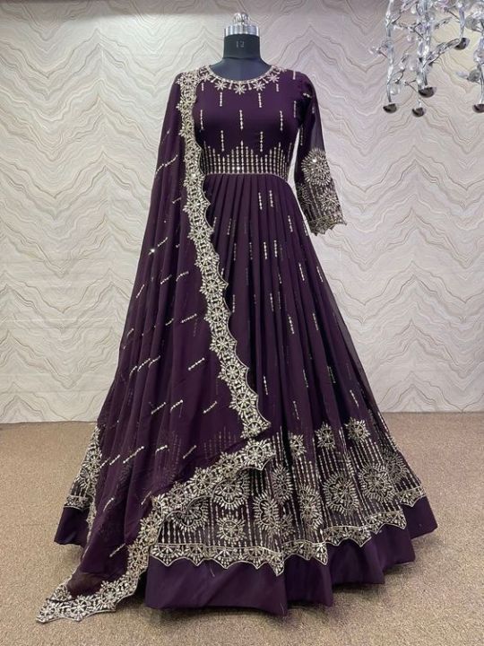 Ready%20Made%20Party%20Dress%20for%20Women%20-%20Image%202