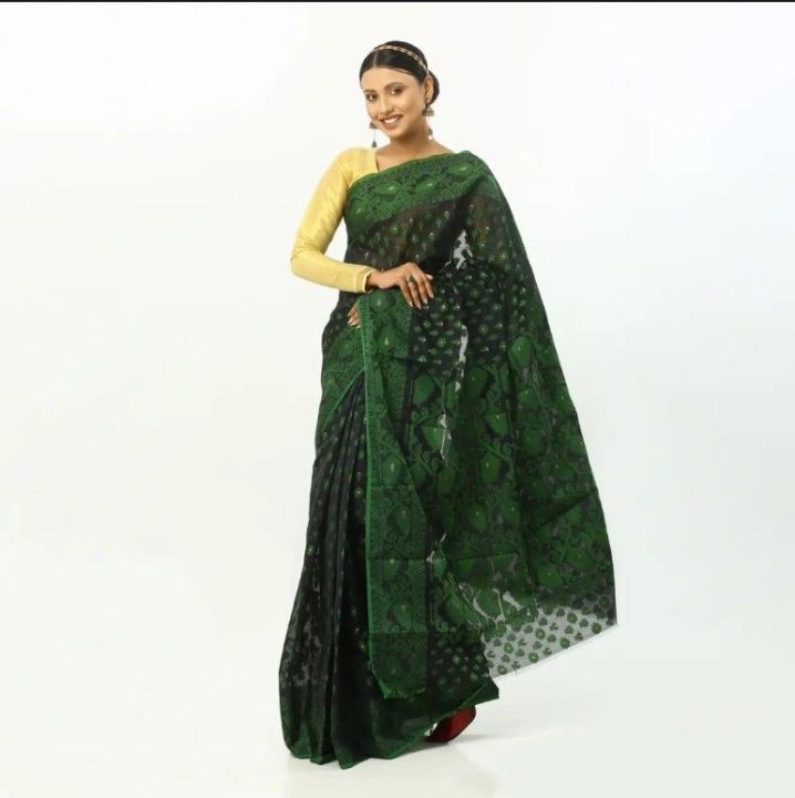 Tangail%20black%20green%20combination%20jamdani%20saree/matching%20jamdani%20saree%20-%20Image%203