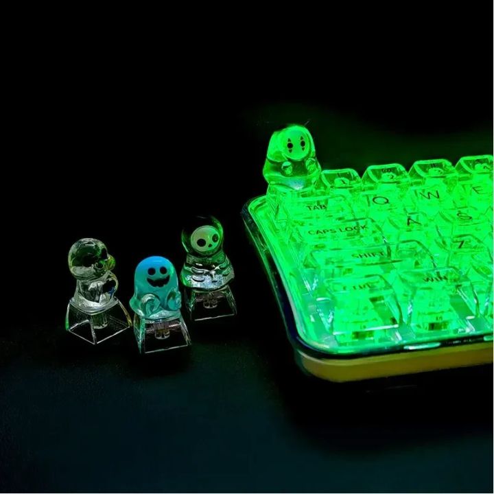 Transparent%20Resin%20Keycap%20DIY%20Cute%20Custom%20Keycaps%20for%20Mechanical%20Keyboard%20Caps%20Halloween%20Faceless%20Monster%20Ghost%20Pumpkin%20Key%20Caps%20-%20Image%204