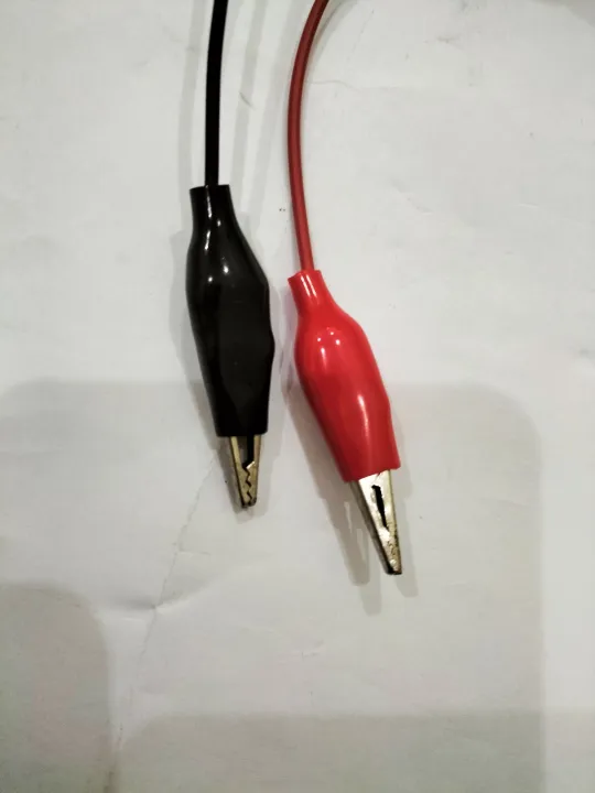 30W%20Mini%20UPS%20for%20WiFi%20Devices,%20Mobile%20Chargers,%20and%20LED%20Bulbs%20-%20Efficient%20DC%2012V%20to%20AC%20220V%20Converter%20-%20Image%204