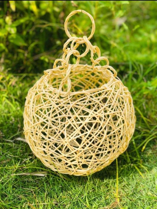 Lamp%20shades%20%20Hanging%20%20on%20lights%20home%20decorations%20/hamp%20ball%20/cane%20lamp%20shades%20-%20Image%203