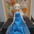 Frozen Musical Lights Elsa. 