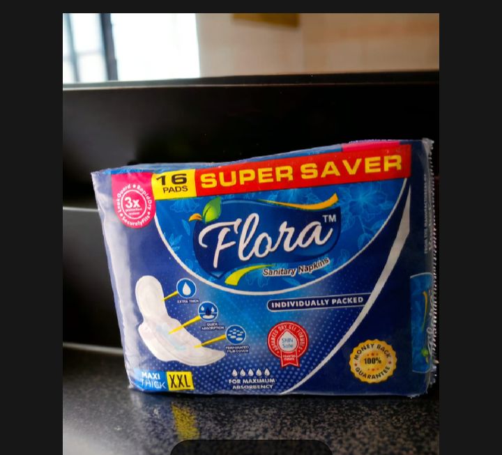 Rocket%20Flora%20Sanitary%20Pads%20-%2016%20Pads%20%7C%20Ultra%20Absorbent%20&%20Comfortable%20-%20Image%203